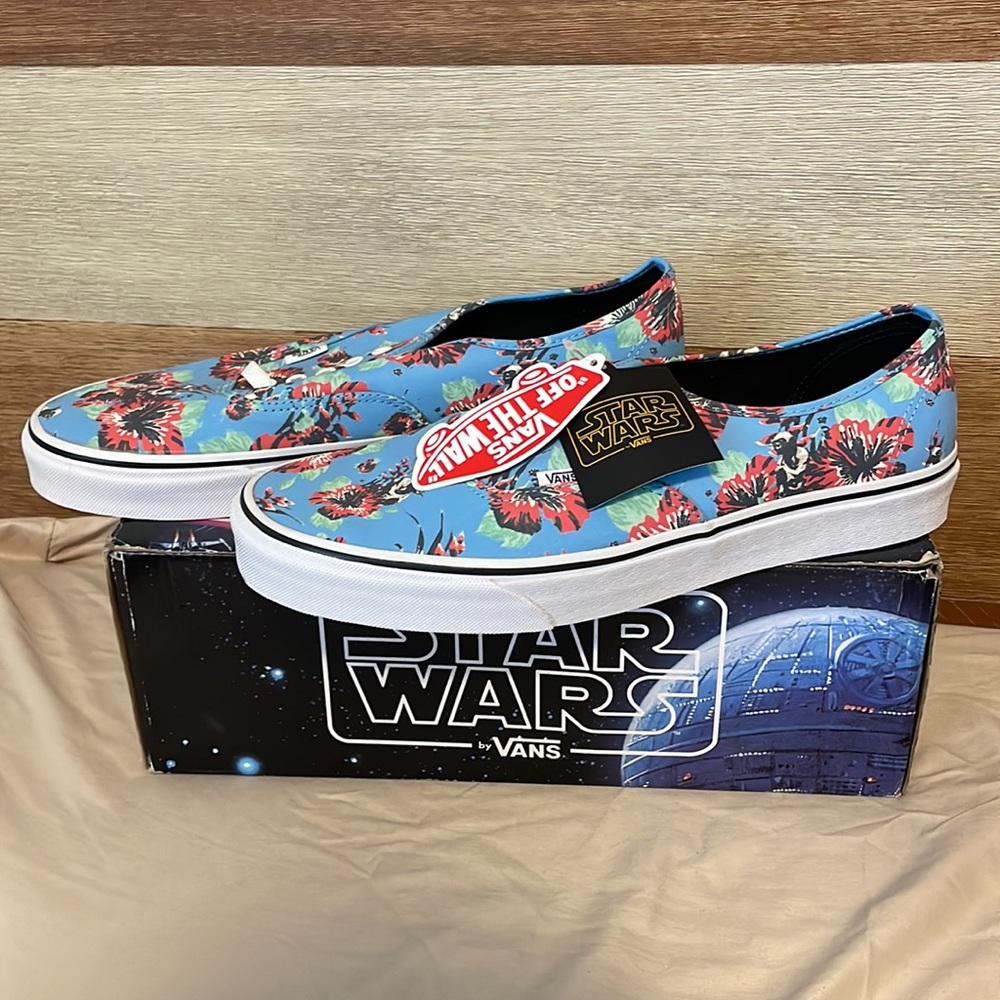 Limited edition Yoda Aloha Vans. Men’s U.S Size 11.5 - Picture 3 of 3